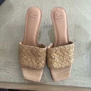 A New Day Women's Beige Woven Slide Sandals